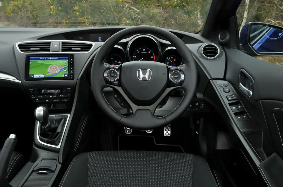 Honda Civic Civic Hatchback 1.6 i-DTEC Elegance 6