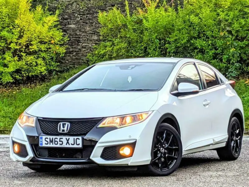 Honda Civic Civic Hatchback 1.6 i-DTEC Elegance 3