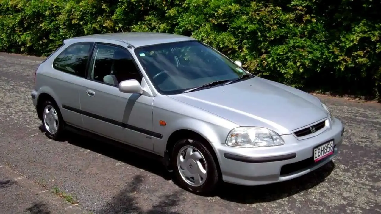 Honda Civic Civic Hatchback 1.8i VTi 5