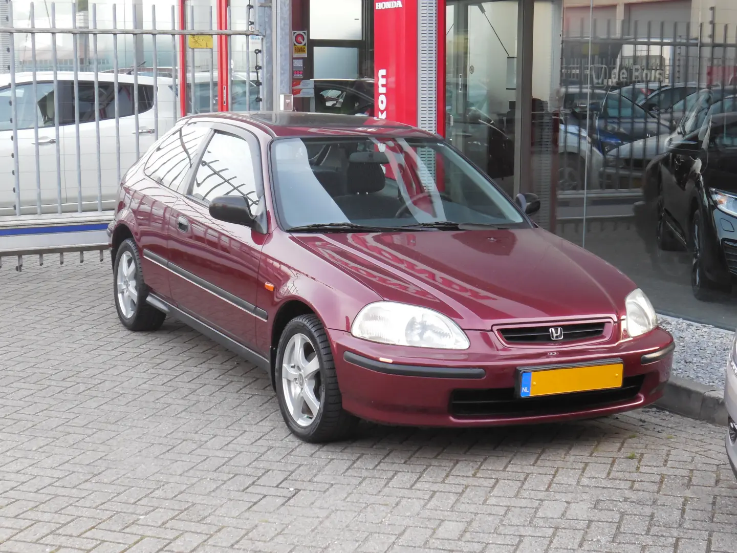 Honda Civic Civic Sedan 1.4i S 3