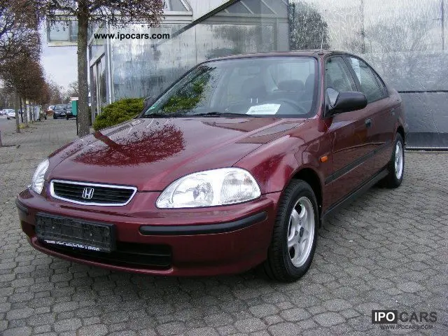 Honda Civic Civic Sedan 1.4i S 7
