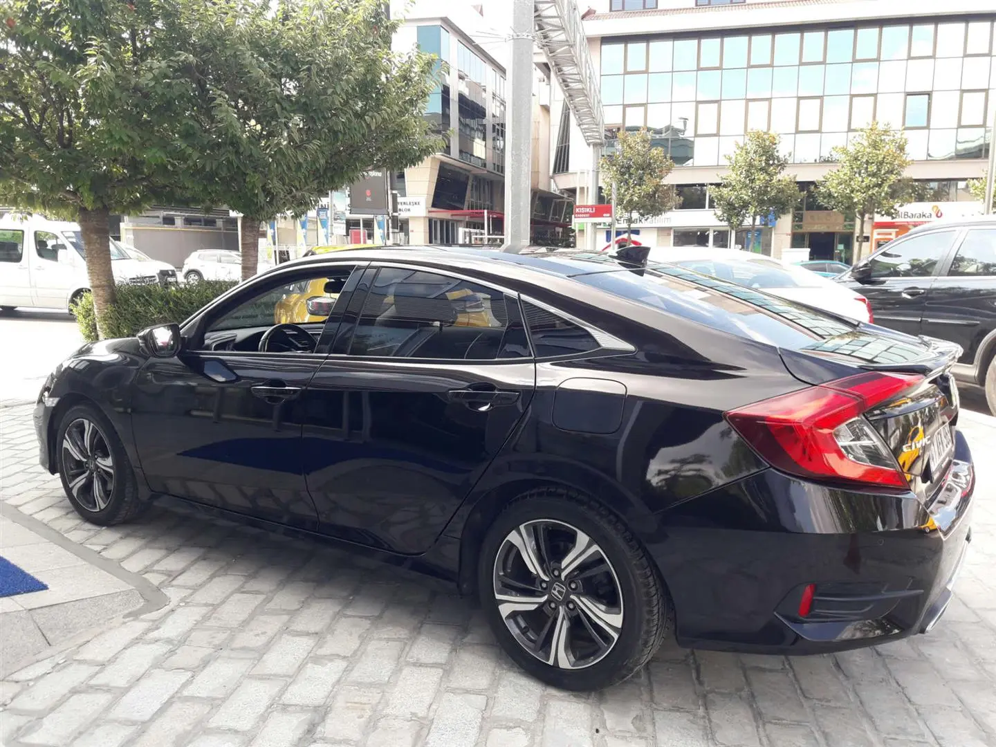Honda Civic Civic Sedan 1.5 VTEC Turbo Elegance Güvenlik Paketi 6