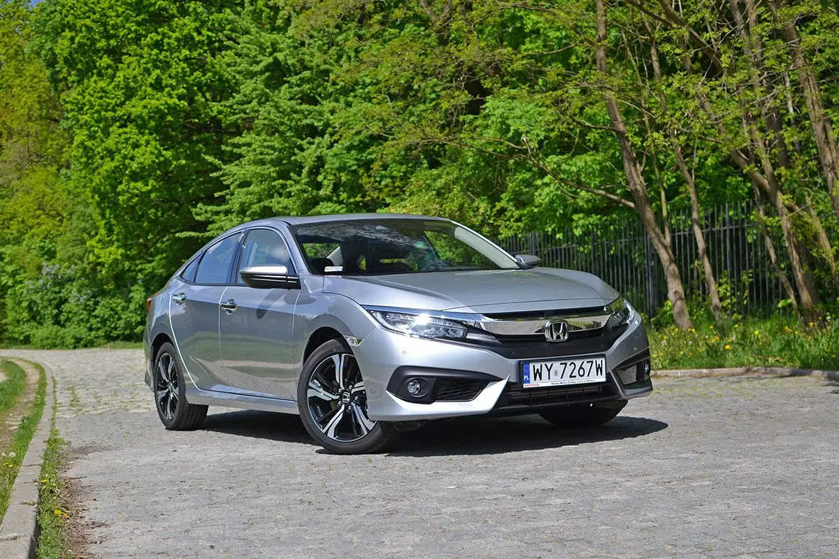 Honda Civic Civic Sedan 1.6 i-VTEC Elegance CVT 4
