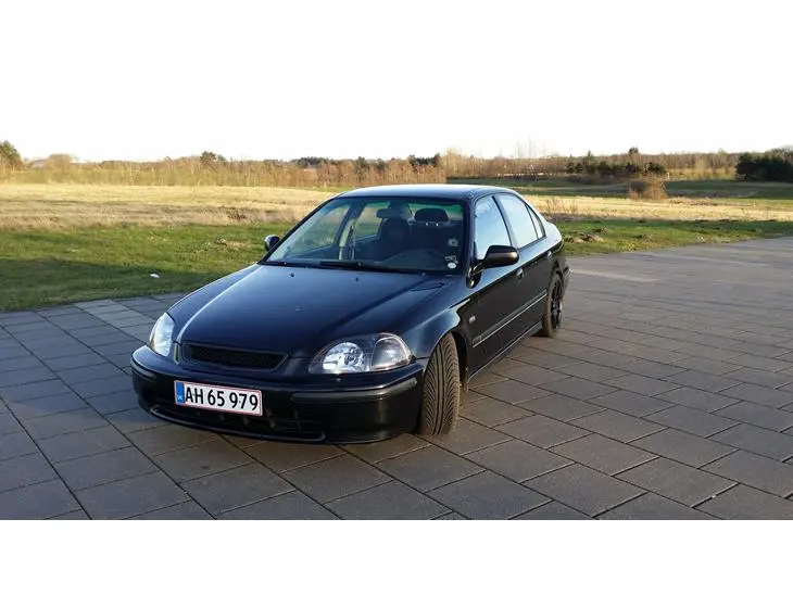 Honda Civic Civic Sedan 1.5i LS 2