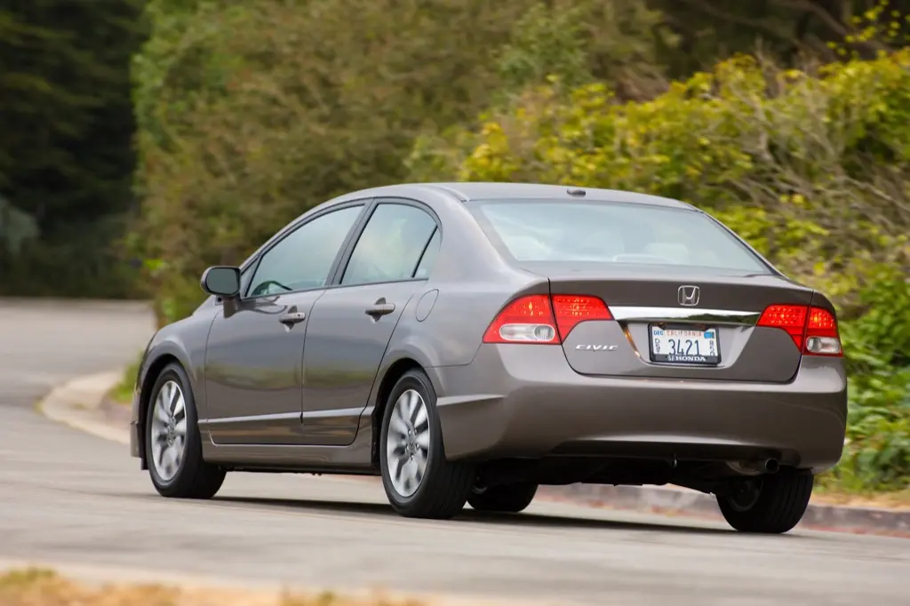 Honda Civic Civic Sedan 1.6 i-VTEC Dream 6