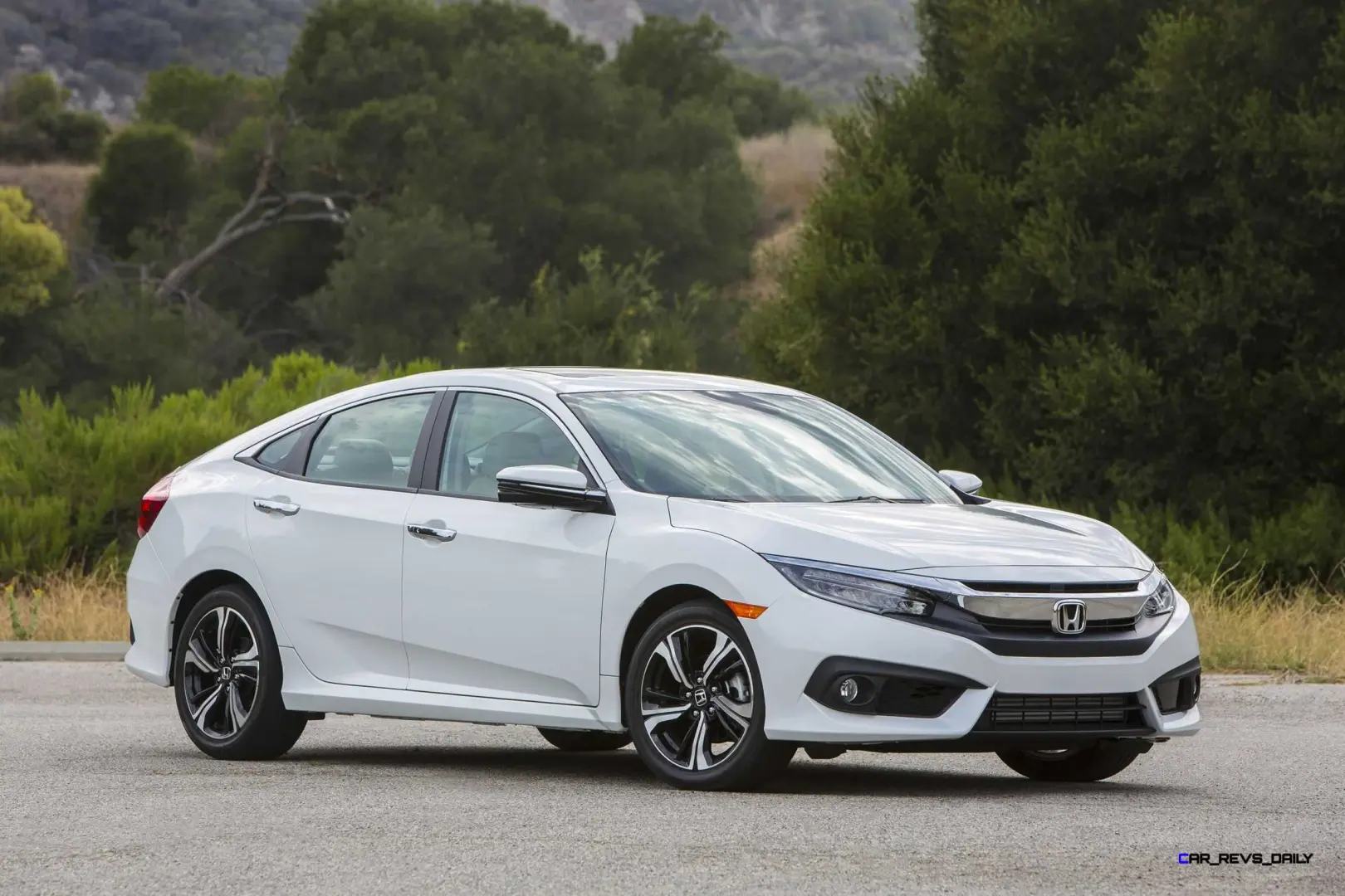 Honda Civic Civic Sedan 1.6 i-VTEC ECO Elegance 3