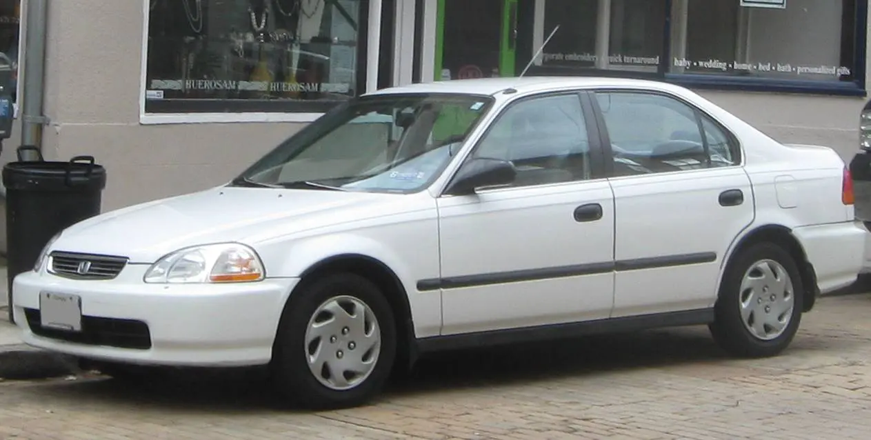 Honda Civic Civic Sedan 1.6i ES 4