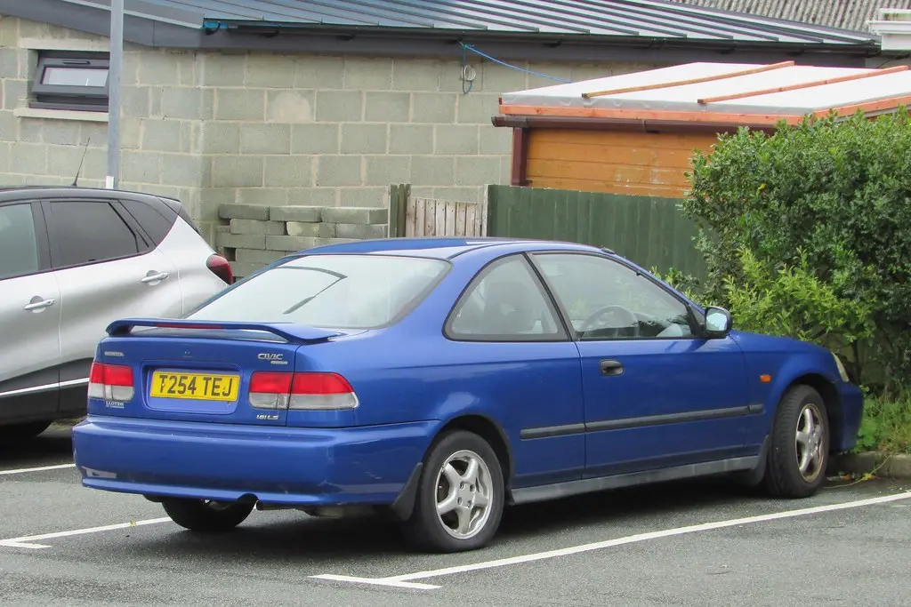 Honda Civic Civic Sedan 1.6i VTEC LS 7