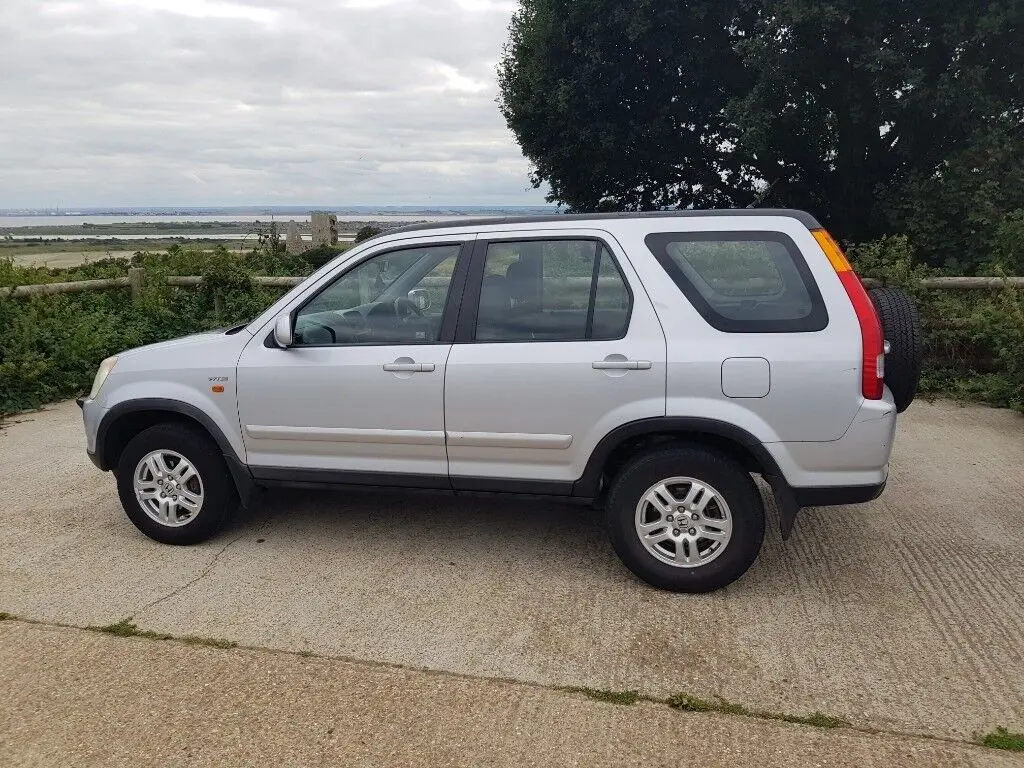Honda CR-V CR-V 2.0 i-VTEC LS 5