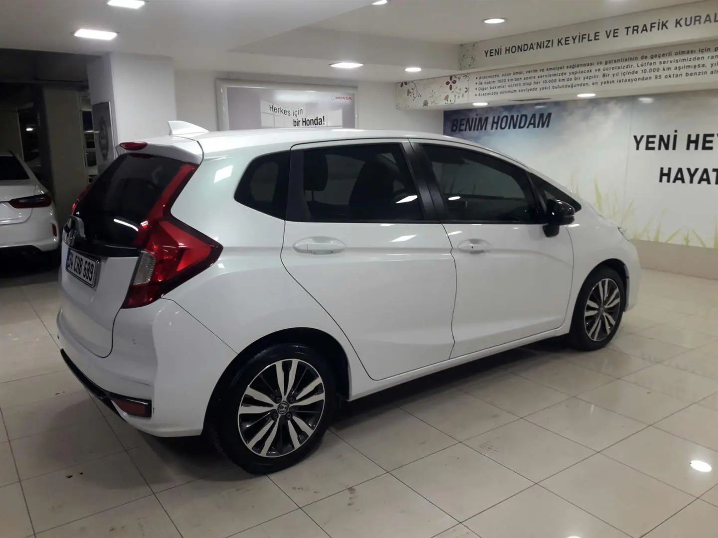 Honda Jazz Jazz 1.3 Elegance CVT 6