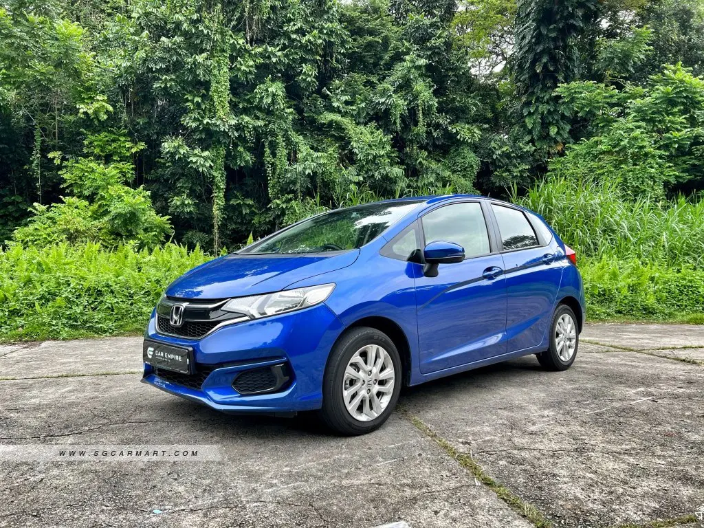 Honda Jazz Jazz 1.3 Premium CVT 6