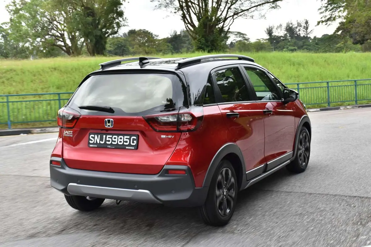 Honda Jazz Jazz 1.5 i-MMD Hybrid Crosstar Executive CVT 3