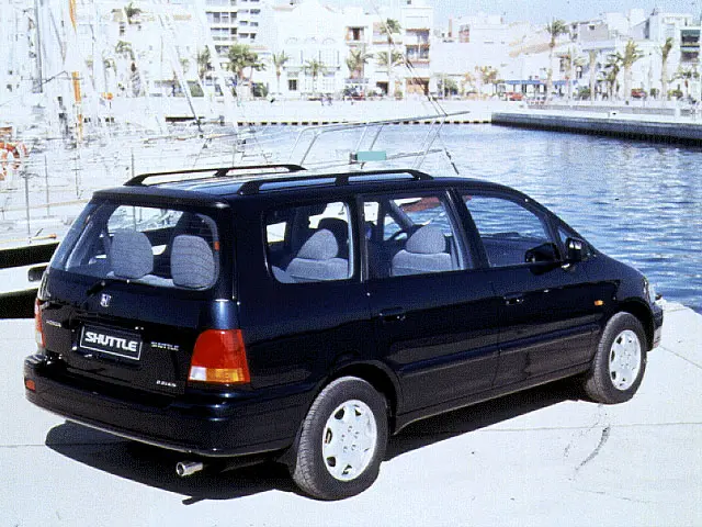 Honda Shuttle Shuttle 2.2 LS 1