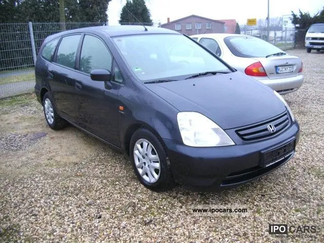 Honda Stream Stream 1.7 ES 4