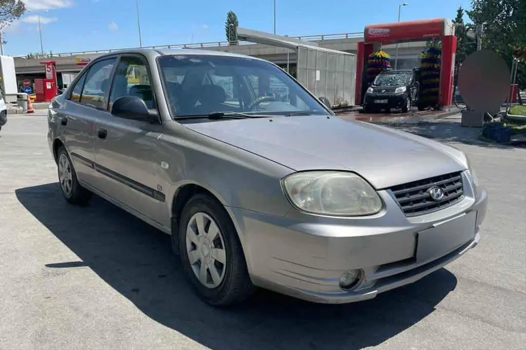 Hyundai Accent Accent 1.3 GL Active 0