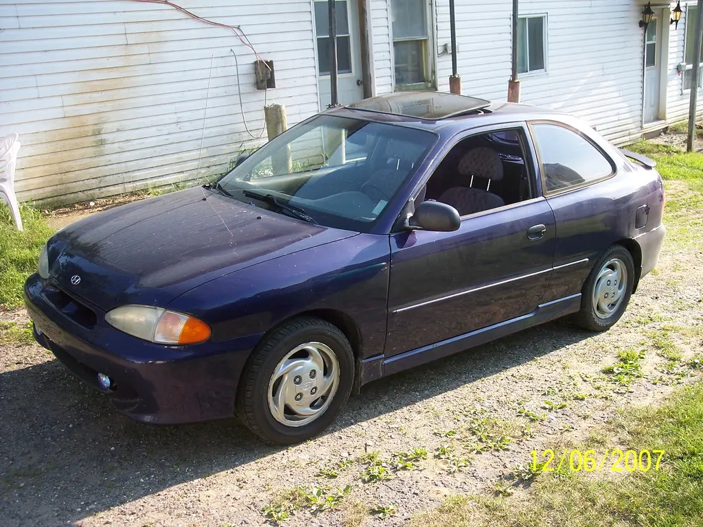 Hyundai Accent Accent 1.3 GLS 1