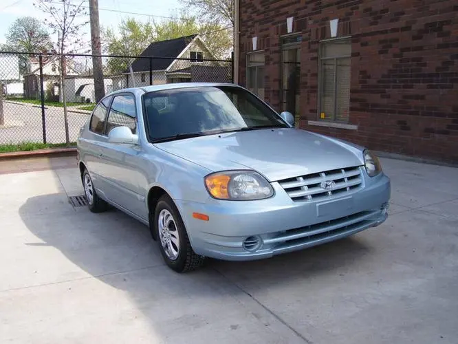 Hyundai Accent Accent 1.3 GS 3