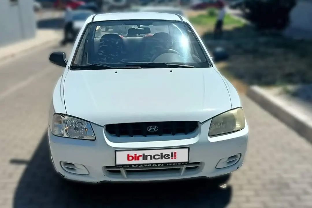 Hyundai Accent Accent 1.3 LS AB 1