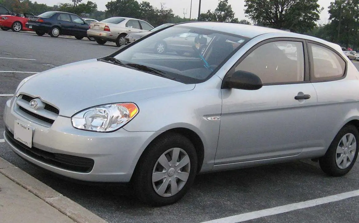 Hyundai Accent Accent 1.3 LS Comfort 4
