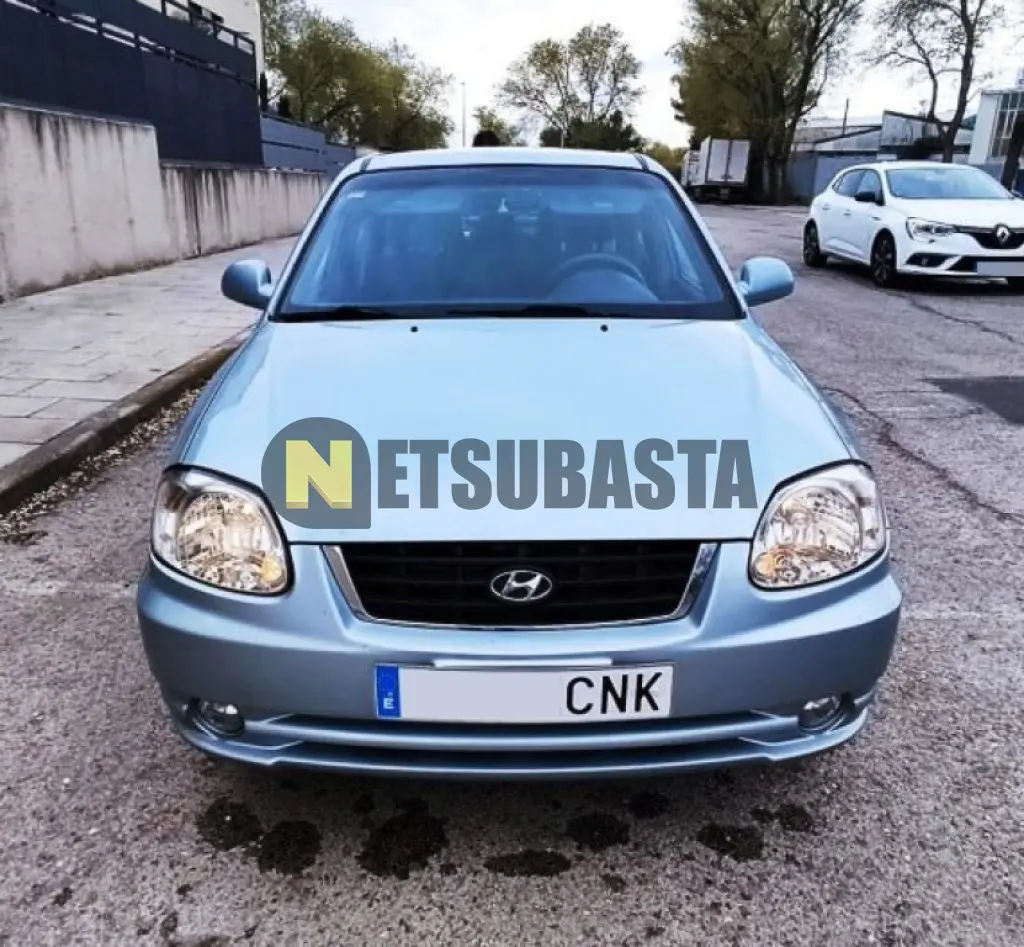 Hyundai Accent Accent 1.5 CRDI LS 4