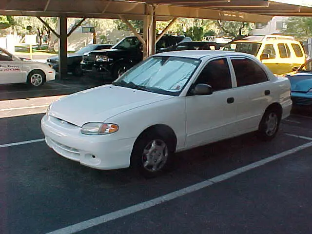 Hyundai Accent Accent 1.5 LS 0