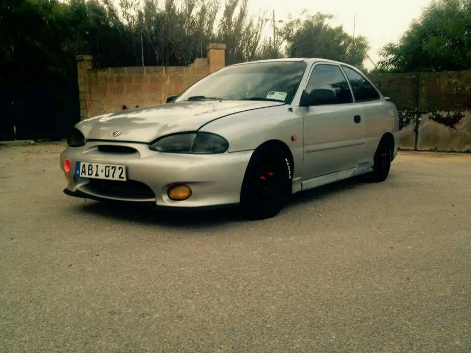 Hyundai Accent Accent 1.5 GT Sporty 4