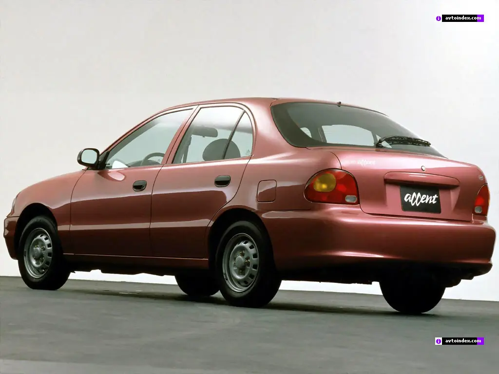 Hyundai Accent Accent 1.5 LS 3
