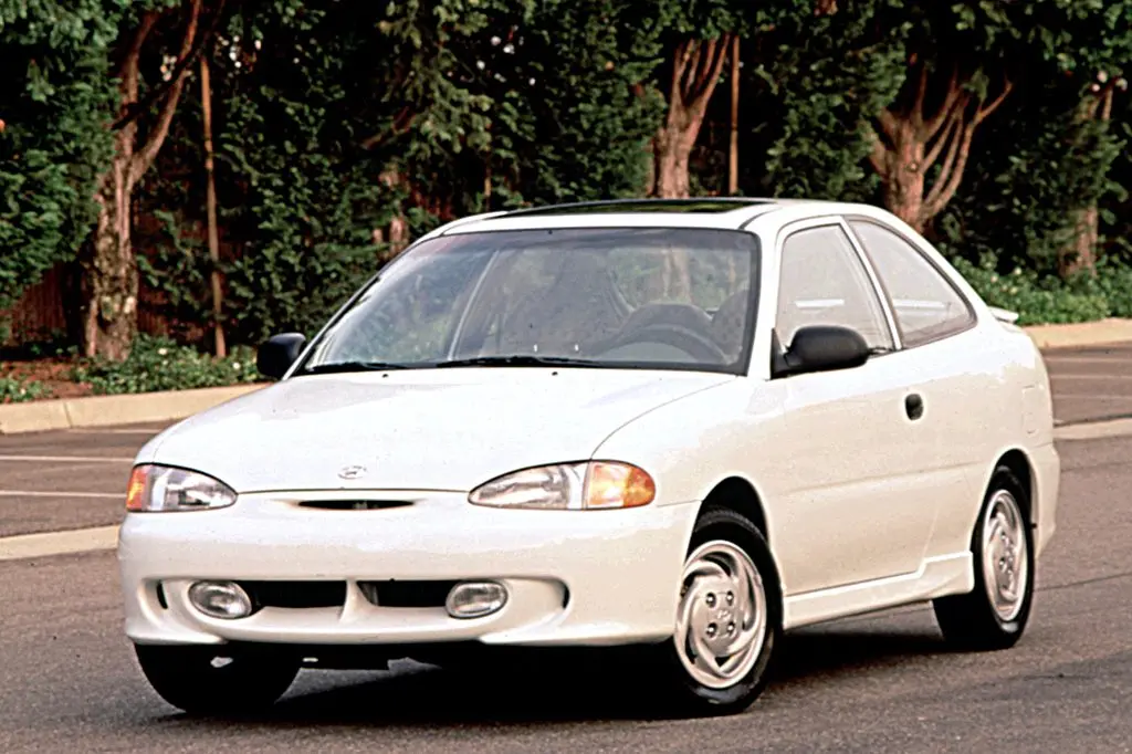 Hyundai Accent Accent 1.5 Pro LS 3