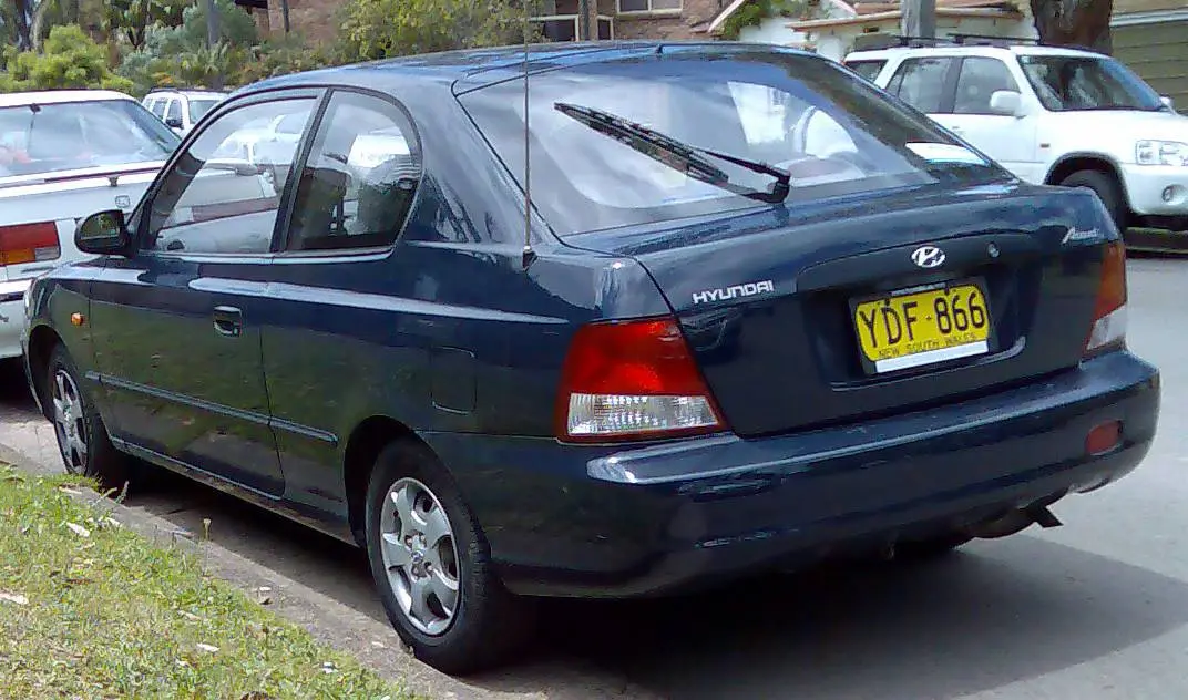 Hyundai Accent Accent 1.5i GL 5