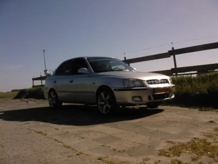 Hyundai Accent Accent 1.5i LS 5