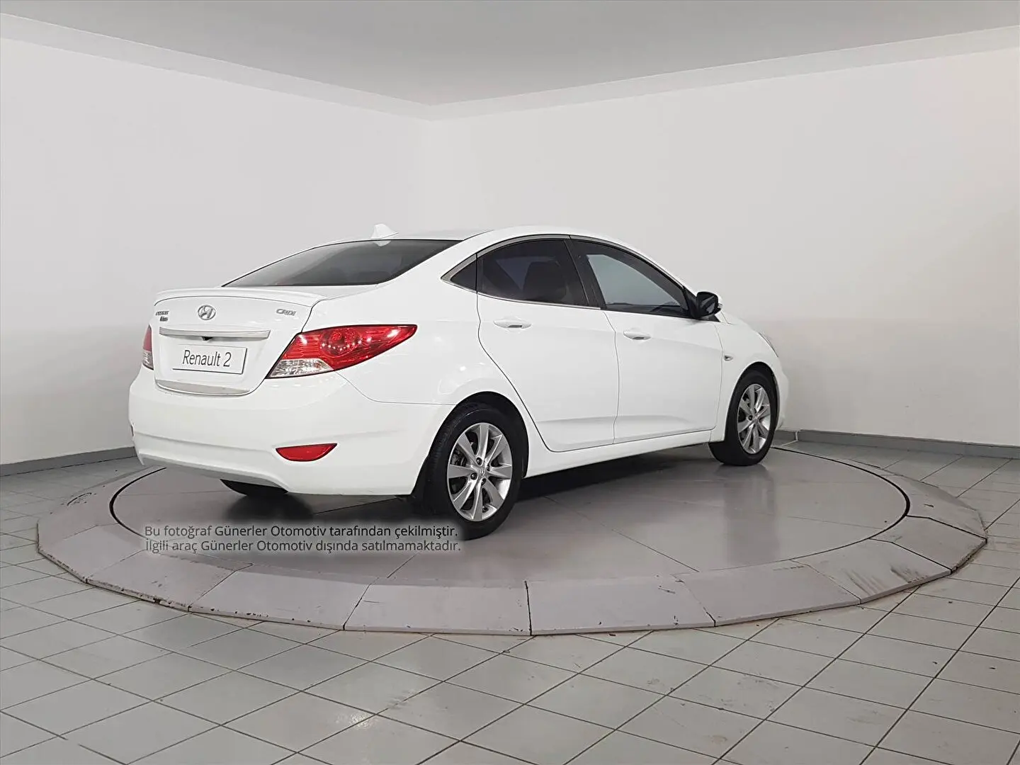 Hyundai Accent Blue Accent Blue 1.6 CRDI Mode Plus 5