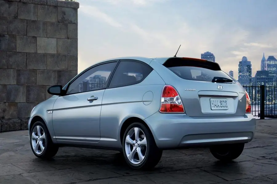 Hyundai Accent Era Accent Era 1.6 Style Sports 2