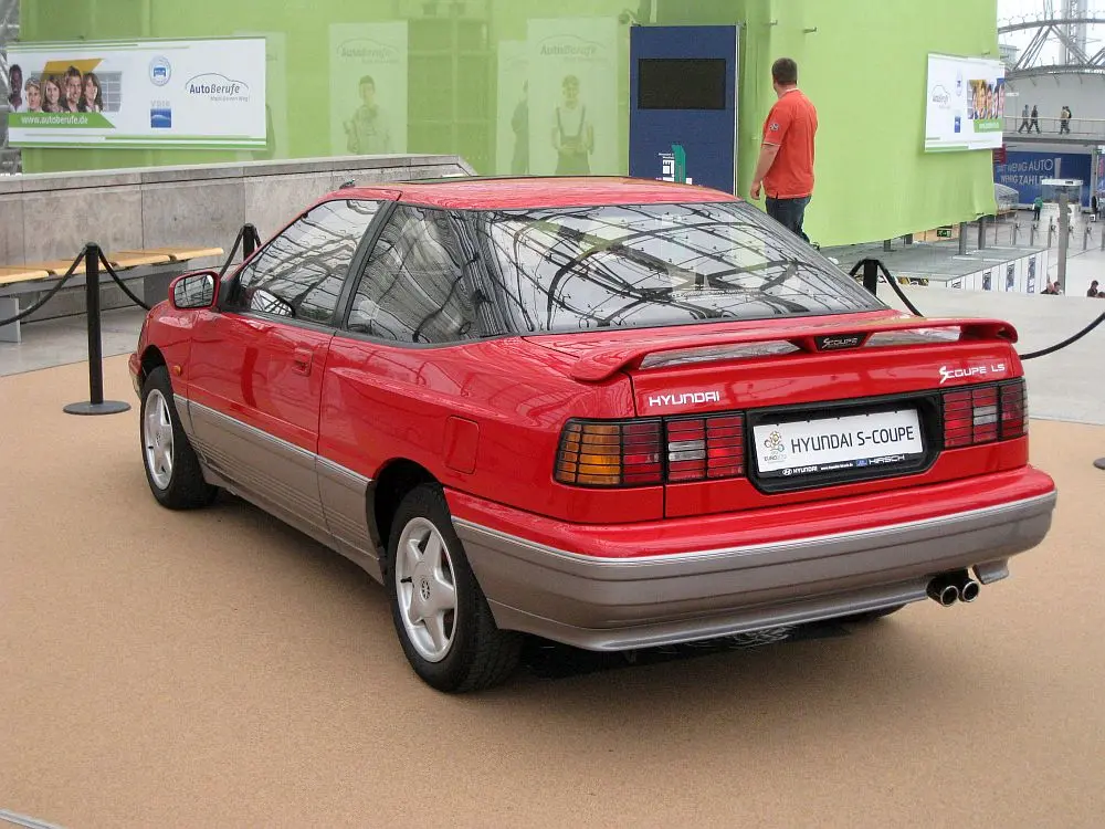 Hyundai Coupe Coupe 1.5 LS 4
