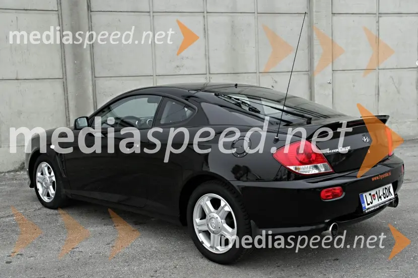 Hyundai Coupe Coupe 2.0 CVVT FX 5