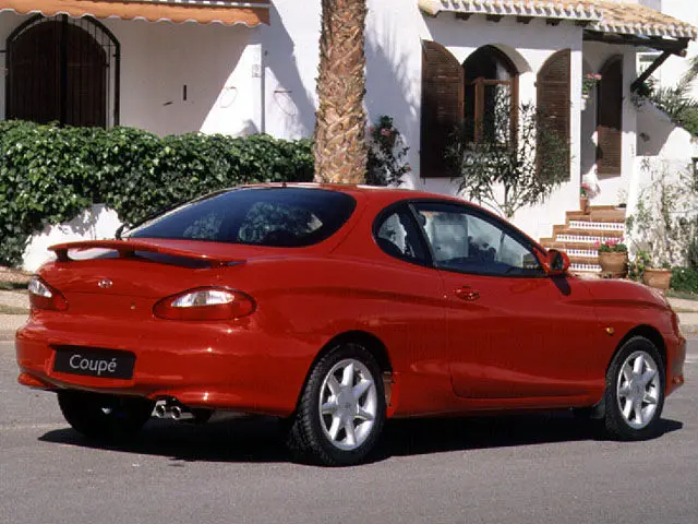 Hyundai Coupe Coupe 1.8 0