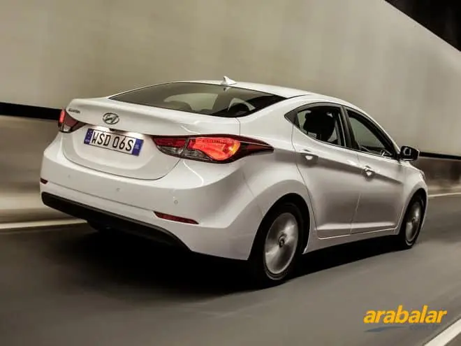 Hyundai Elantra Elantra 1.6 CRDI Style 1