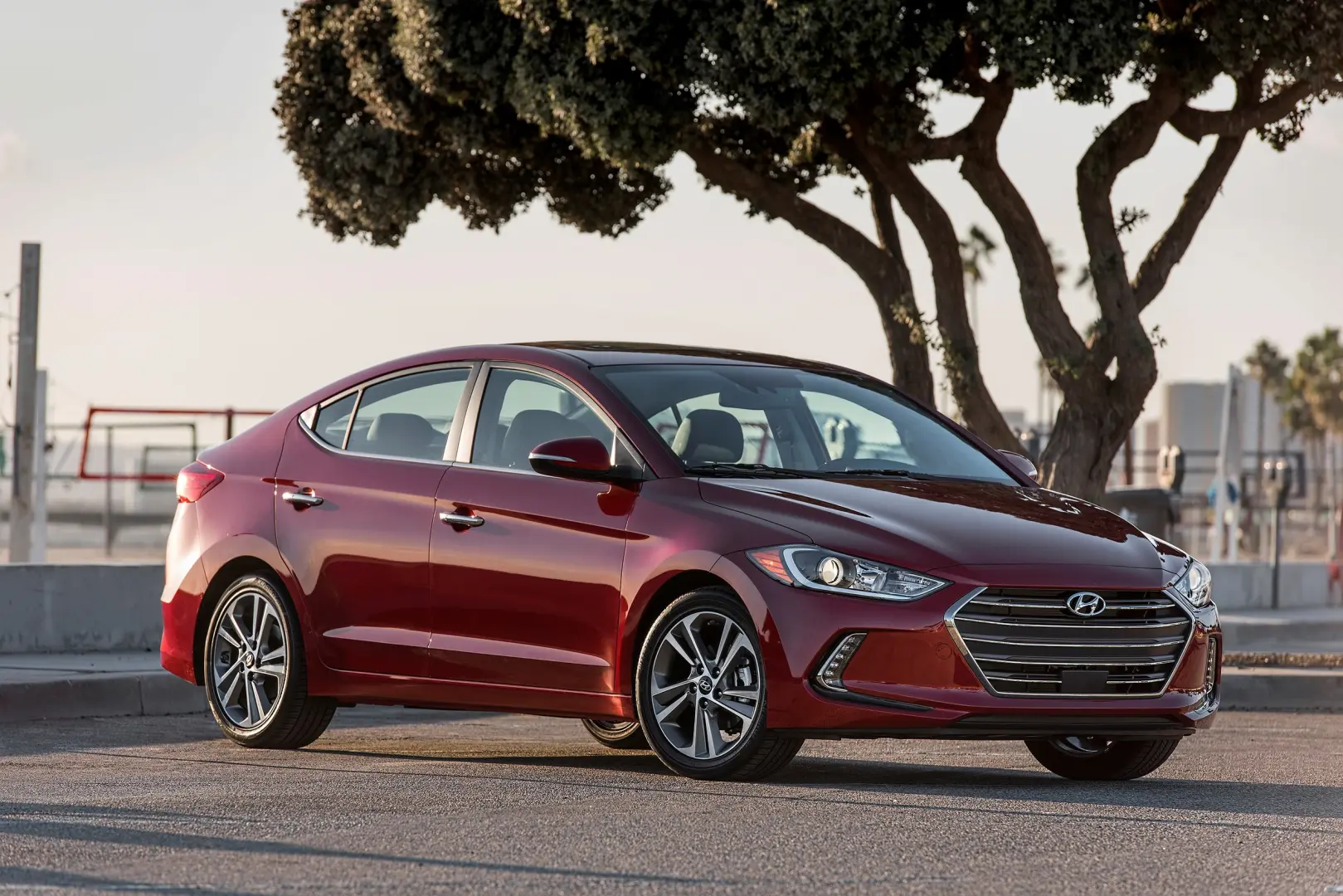 Hyundai Elantra Elantra 1.6 CRDI Style Plus DCT 3