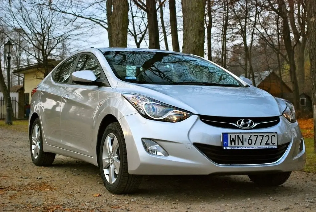 Hyundai Elantra Elantra 1.6 D-CVVT Mode Plus 1