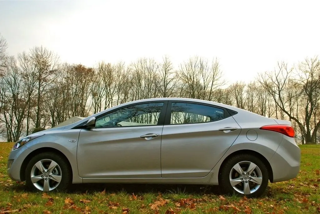 Hyundai Elantra Elantra 1.6 D-CVVT Mode 2