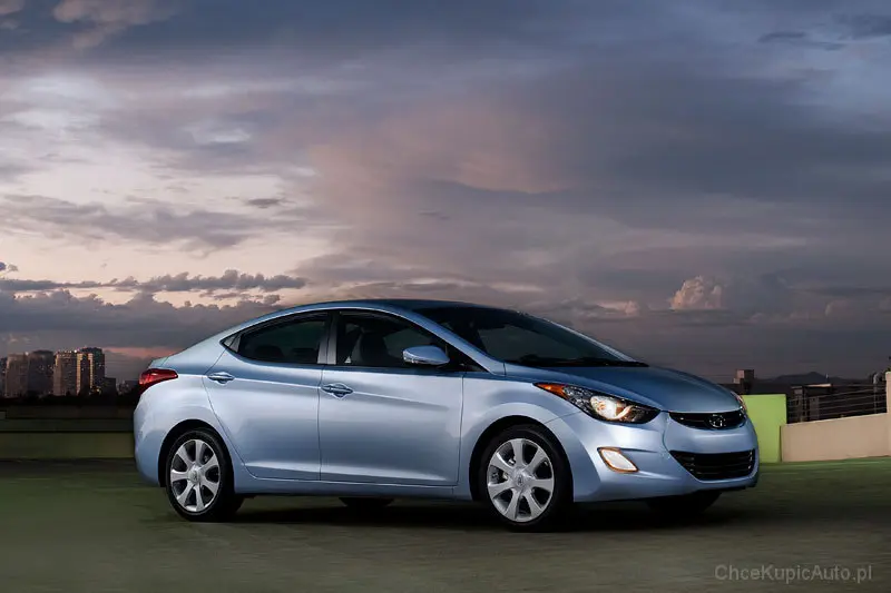 Hyundai Elantra Elantra 1.6 D-CVVT Style 6