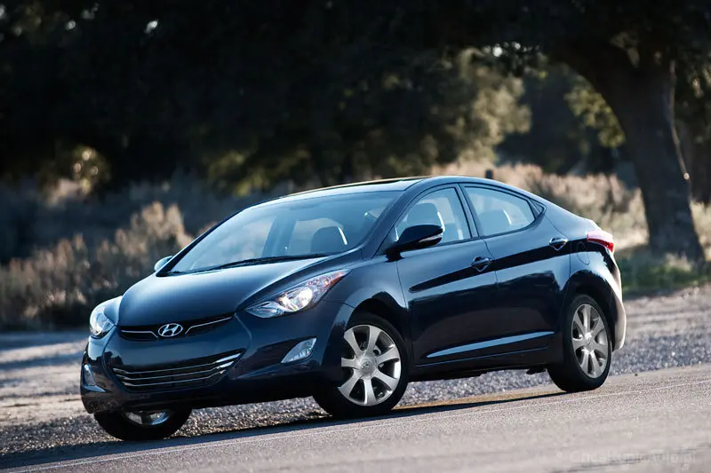 Hyundai Elantra Elantra 1.6 D-CVVT Style 1