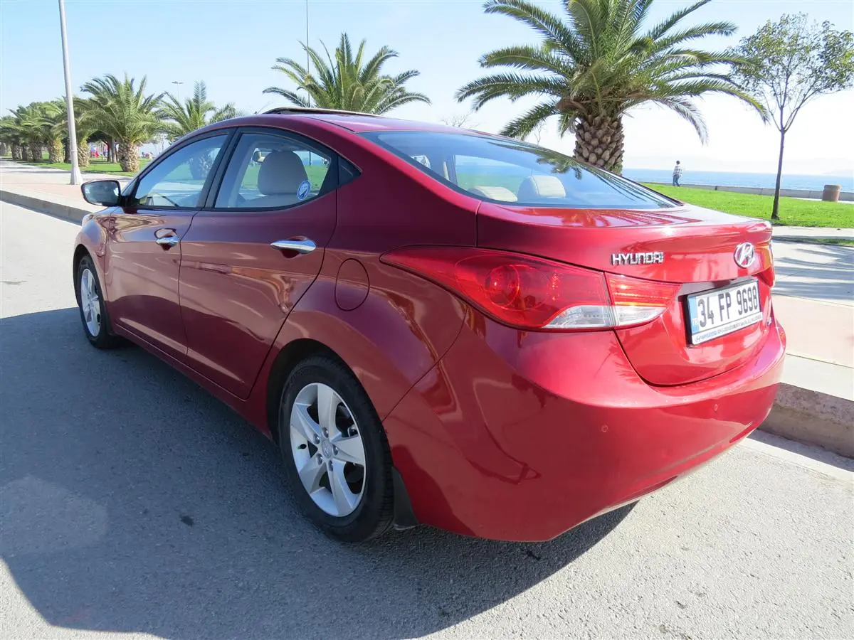Hyundai Elantra Elantra 1.6 D-CVVT Tune 3