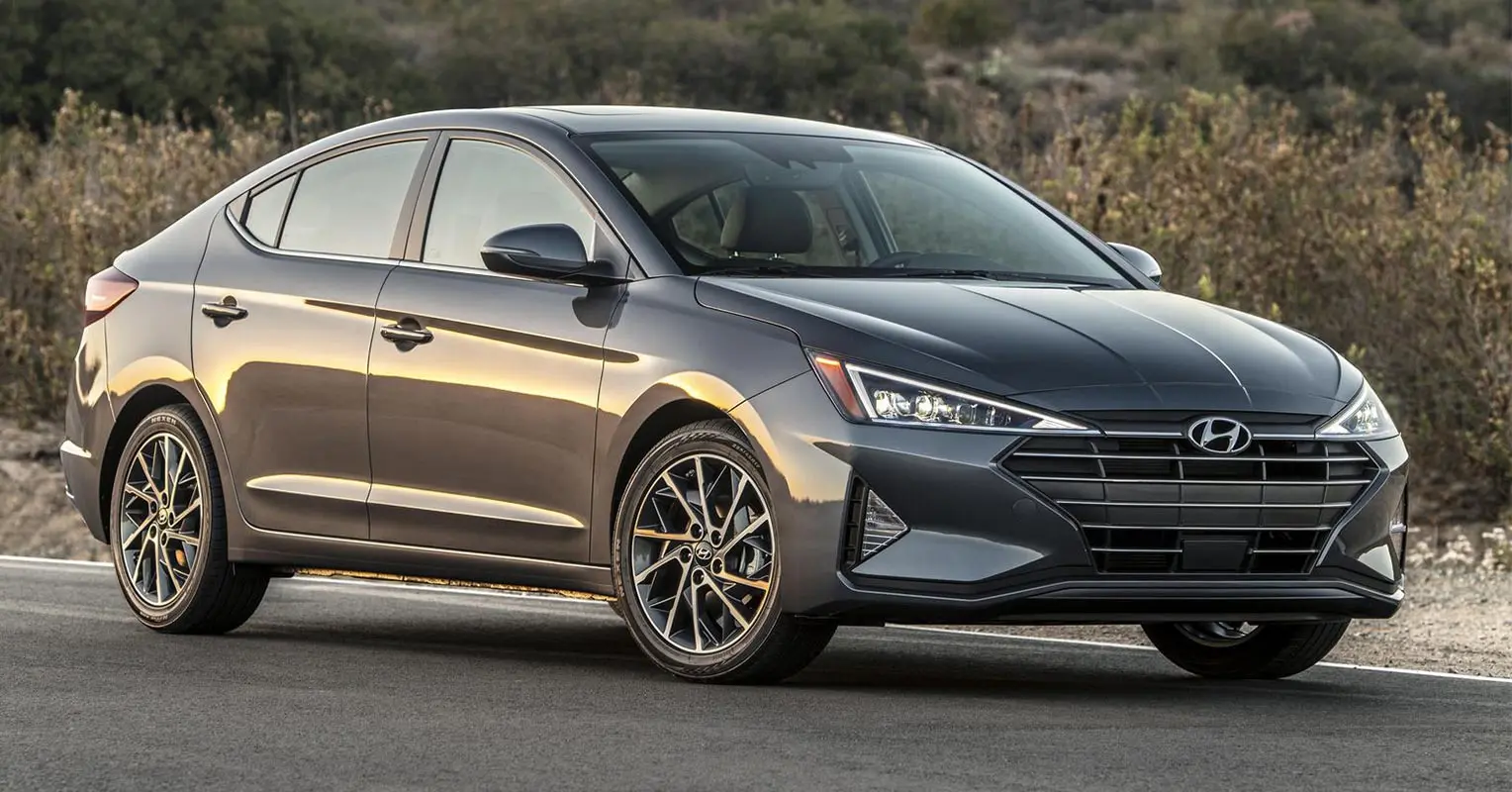 Hyundai Elantra Elantra 1.6 MPI Elite 2