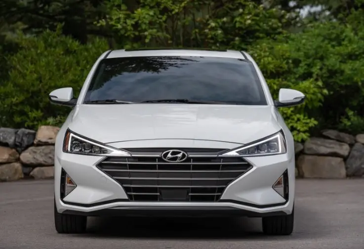 Hyundai Elantra Elantra 1.6 MPI Style 4