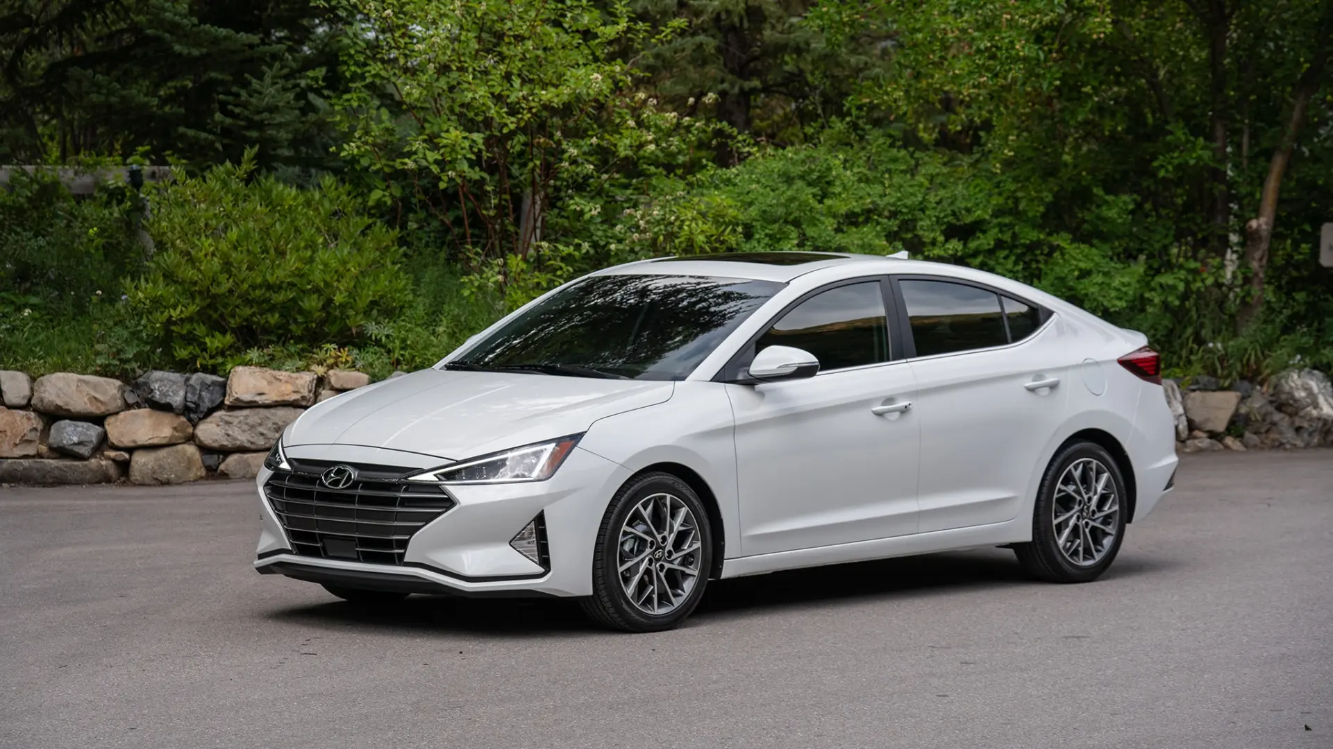 Hyundai Elantra Elantra 1.6 MPI Style Plus 2