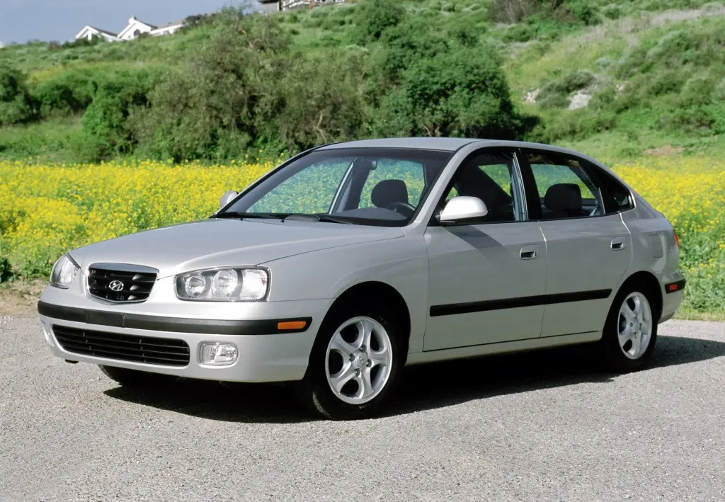 Hyundai Elantra Elantra 1.6i Elegance 6