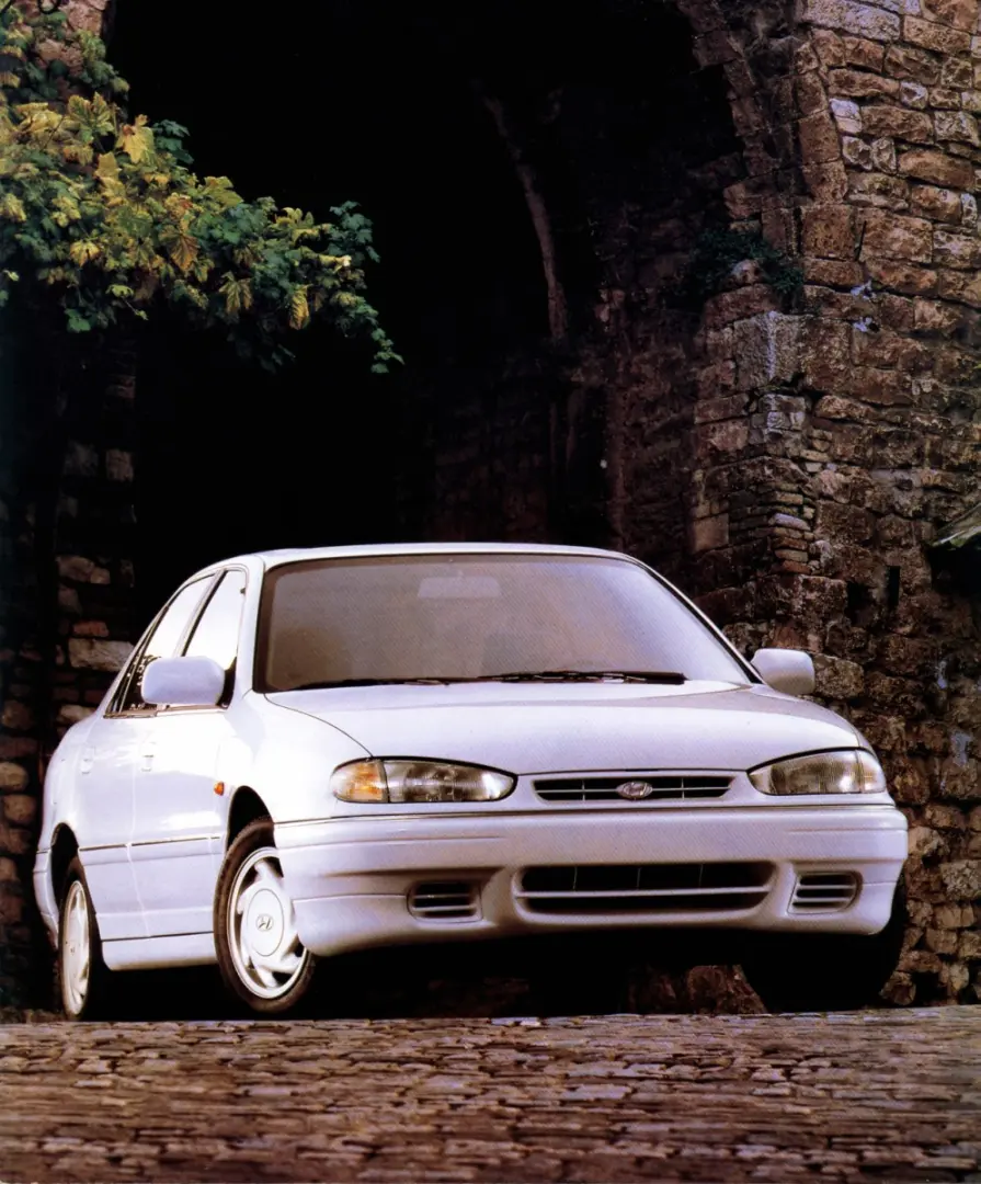 Hyundai Elantra Elantra 1.6i GLS 5