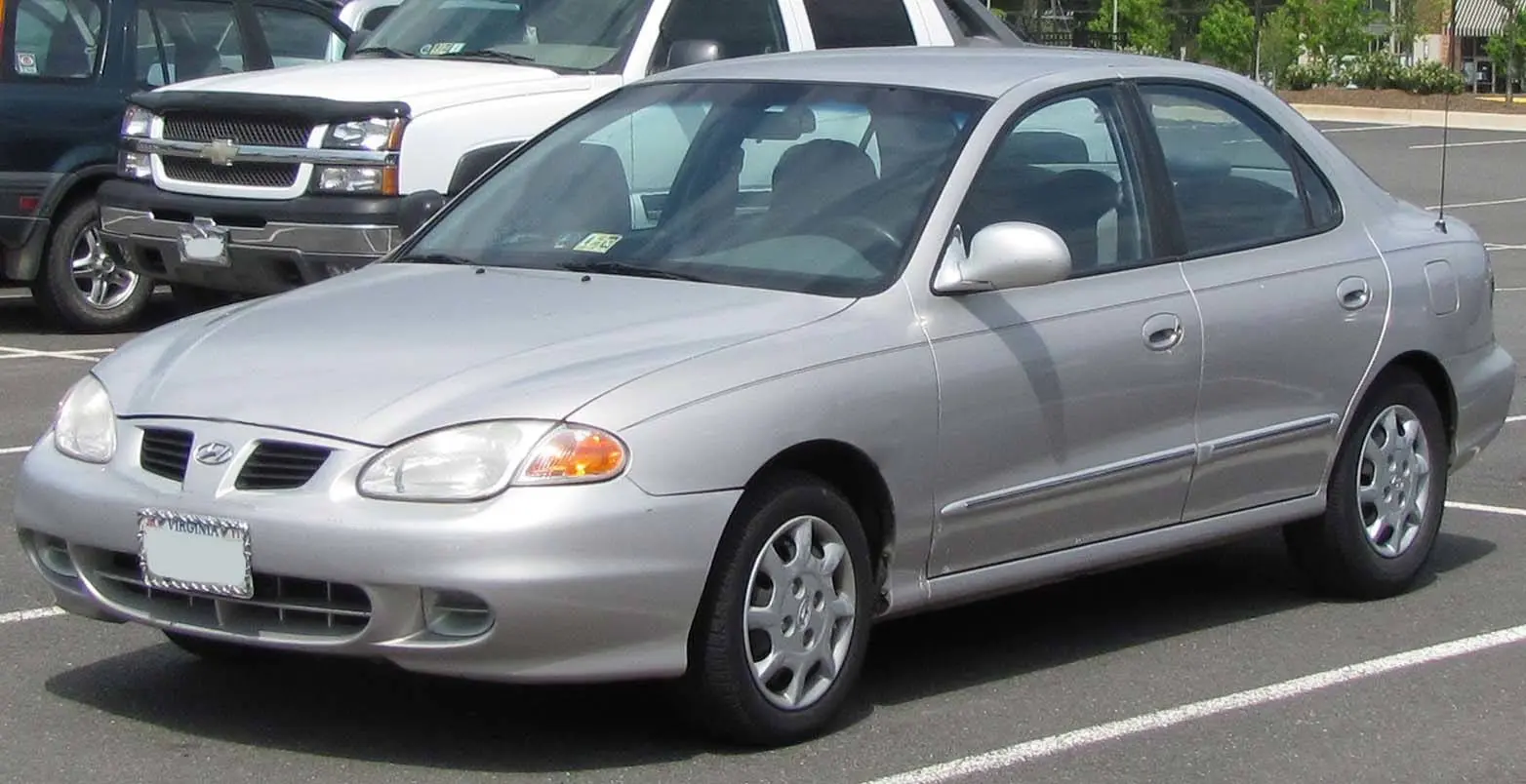 Hyundai Elantra Elantra 1.6i GLS Plus 1