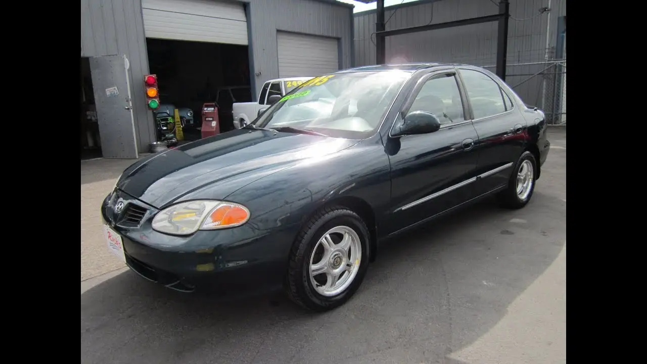 Hyundai Elantra Elantra 1.6i GLS GP 3
