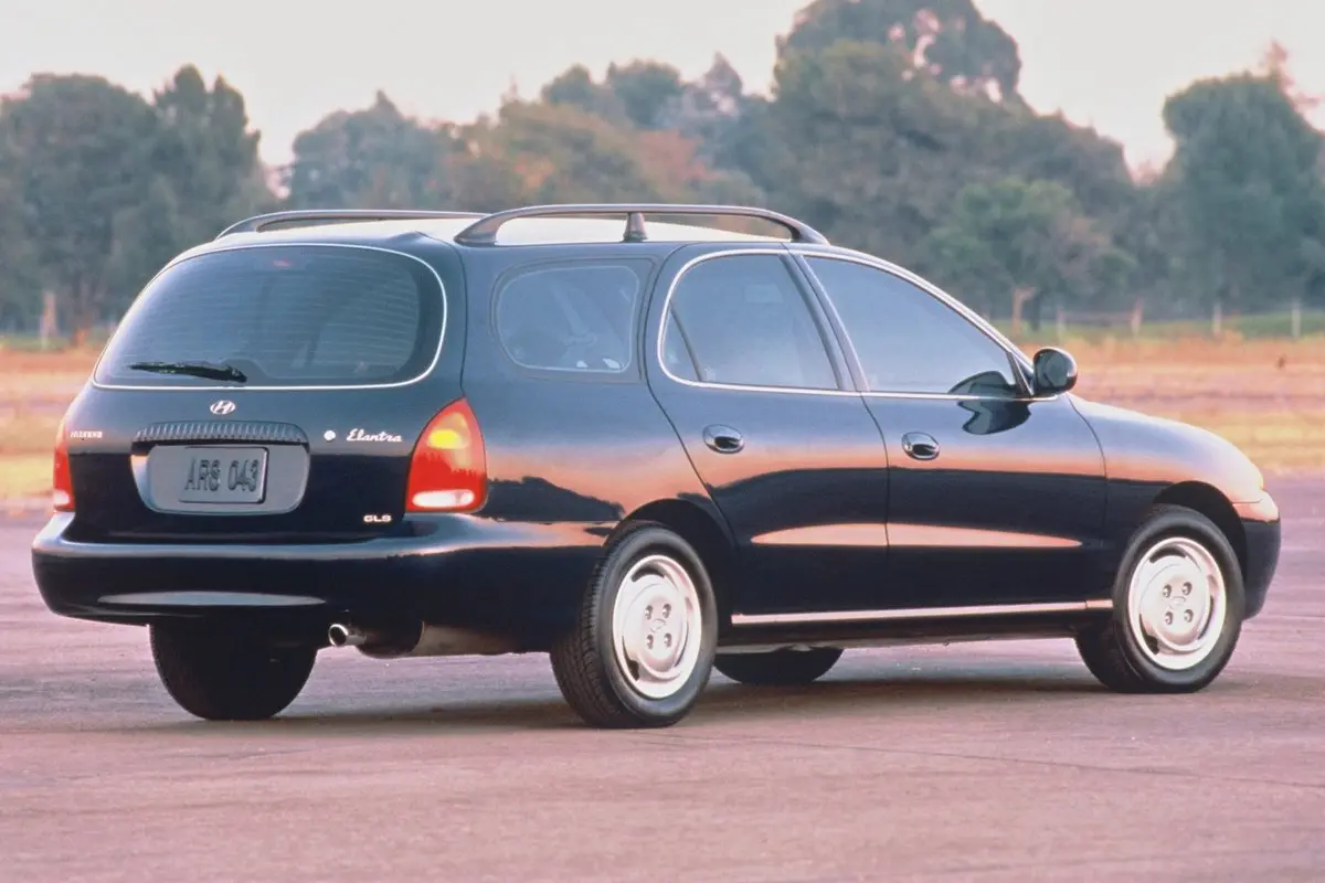Hyundai Elantra Elantra 1.6i GLS 0